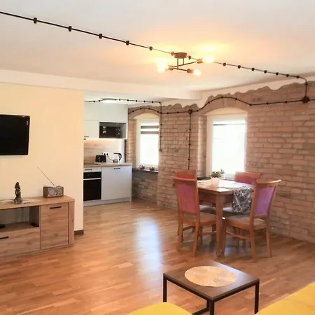 Dolina Apartamento *